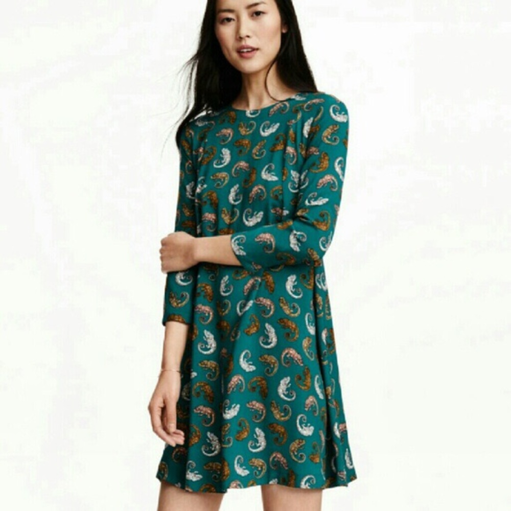 H&M Lizard Print 3/4 Sleeve Swing Dress